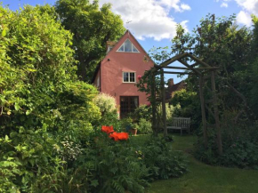 Hotels in Dedham